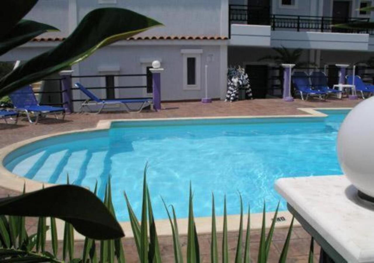 Lygies Apart Hotel Trapezaki  Exterior photo